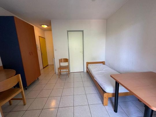 Location Appartement 1 pièce 18m² NIMES 30000 - Photo 1