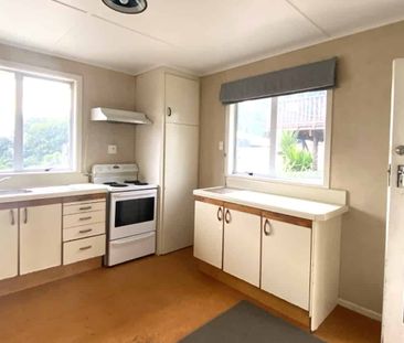 Three Bedroom Home In Gate Pa - Photo 3