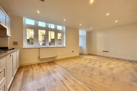 St. Marys Gate - Photo 2