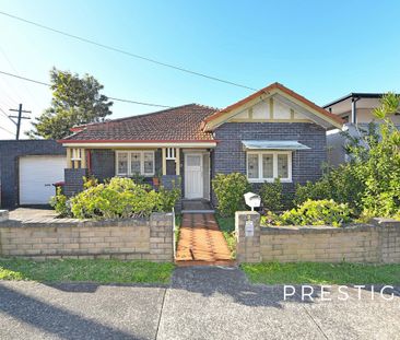 2 Valda Avenue, Arncliffe NSW 2205 - House For Rent | Domain - Photo 6