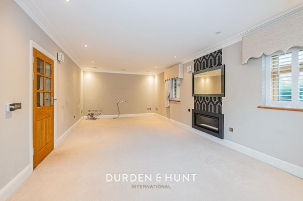 Blackacre Road, Theydon Bois - Photo 1