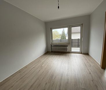 In in idealer Lage zum Schwanenteich & der Gießener Innenstadt: Schöne, lichtdurchflutete 4 Zimmer-Wohnung mit Balkon, Wieseck, Karl-Keller-Str. 31 - Foto 3