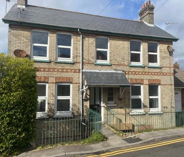 3 bedroom apartment to rent - Photo 1