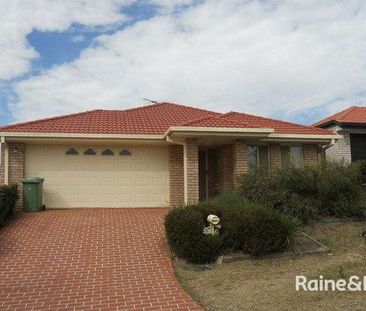 8 Esperance Crescent, Springfield Lakes, QLD 4300 - Photo 4