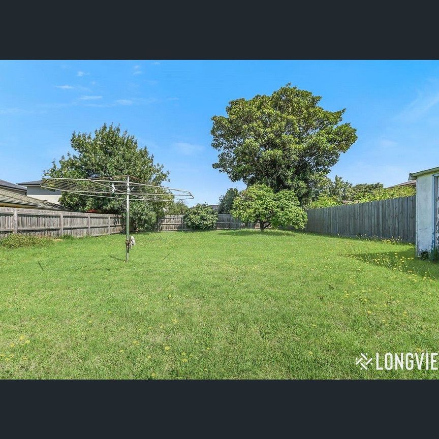 7 Manatunga Street, Clayton, Vic 3168 - Photo 1