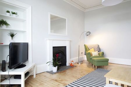 2 Bed Flat, Dundee Terrace, EH11 - Photo 3
