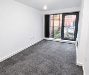 Waterloo Court, Leeds City Centre, LS10 1QN - Photo 3