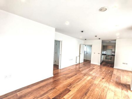 3 bedroom maisonette to rent - Photo 4