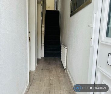 1 bedroom in a house share to rent - Photo 6