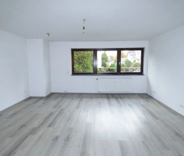 Geräumige 2-Zimmer-Wohnung in zentraler Lage von Schlebusch - Foto 1