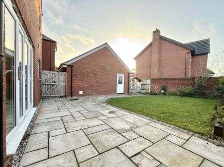 Hartford Crescent, Preston - Photo 4