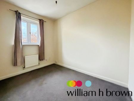 Hallcroft Chase, Colchester - Photo 4