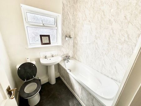 Maitland Street, Preston - Photo 5