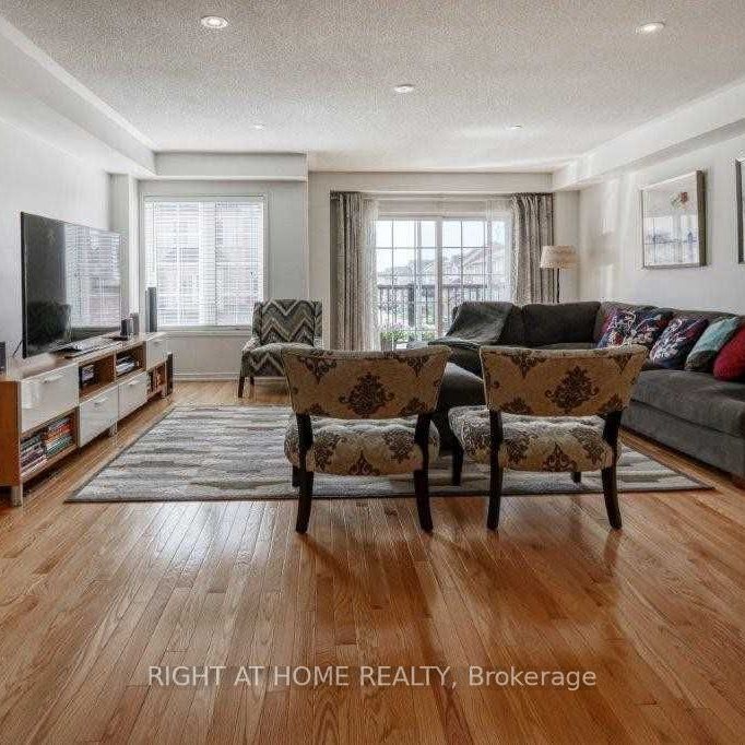 Townhouse For Lease | E8137314 - Photo 1