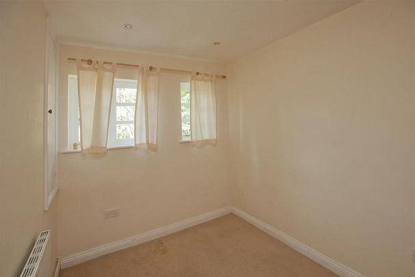 2 bedroom semi-detached house to rent - Photo 1