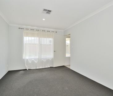 Low maintenance compact 4x2 - Photo 5