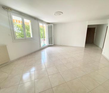 Location Appartement 4 pièces 86m² ST CYR SUR LOIRE 37540 - Photo 1