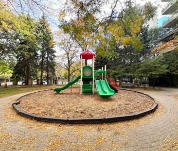 For Lease - 238 Doris Avenue Unit# 1011, Toronto, Ontario - Photo 3