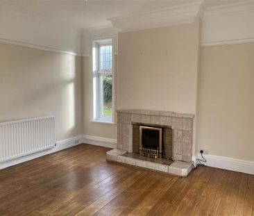 5 bedroom detached house to rent - Photo 3