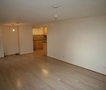 2 bedroom cottage to rent - Photo 2