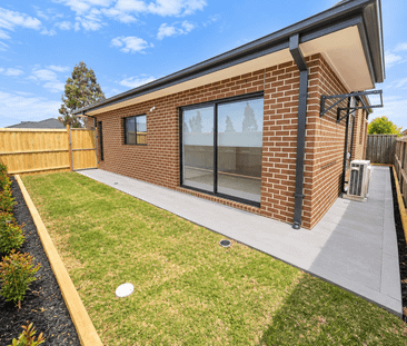 Pristine Brand-New Rental Opportunity in Melbourne's West - Photo 5