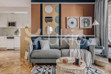 1 bedroom luxury Apartment for rent in Madrid, Spain - Photo 3