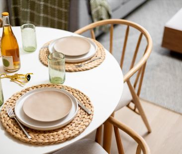 Live Kovo – 3 Bed |2 Bath Apartments for Rent - Photo 3