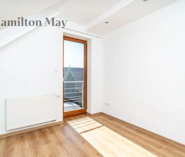 Przestronny i funkcjonalny dom w Bolechowicach z pięknym widokiem n... - Photo 5