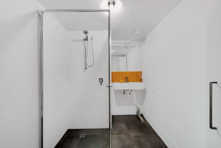 77 Sir Fred Schonell Dr, Brisbane - Photo 3