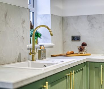 Thundersley Park Road, Benfleet - Photo 6