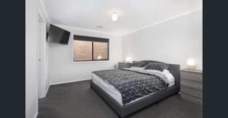 7 Capernwary Rise, Miners Rest, Vic 3352 - Photo 3