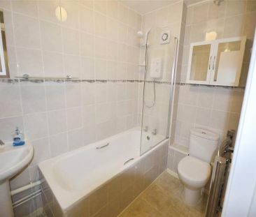 1 bedroom flat to rent - Photo 6