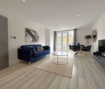 Drake House, Drake Avenue, Staines-upon-thames, Surrey, TW18 - Photo 2