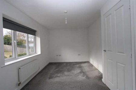 Martin Bell Way, Shipley, BD18 - Photo 3