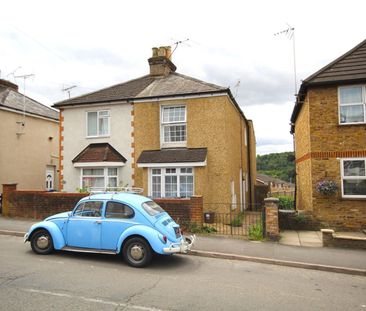 Totteridge Road, High Wycombe - Photo 2