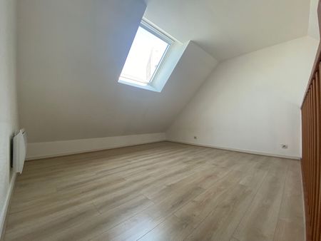 Location Appartement 1 pièce 33m² BESANCON 25000 - Photo 2