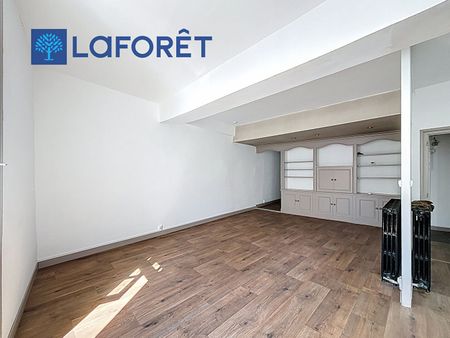 Apartment - Photo 2