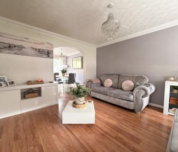3 bedroom semi-detached house to rent - Photo 2