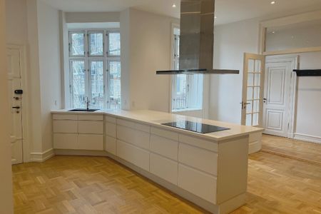 Fantastisk herskabslejlighed helt centralt i Hellerup - Foto 3