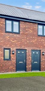 3 bedroom semi-detached house to rent - Photo 3