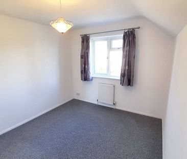 Queens Road, Crowborough, TN6 - Photo 3
