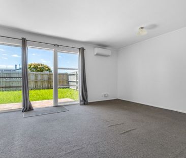 Modern 2 Bedroom Unit - Photo 3