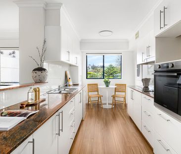 Sun Drenched Garden Apartment - Photo 5