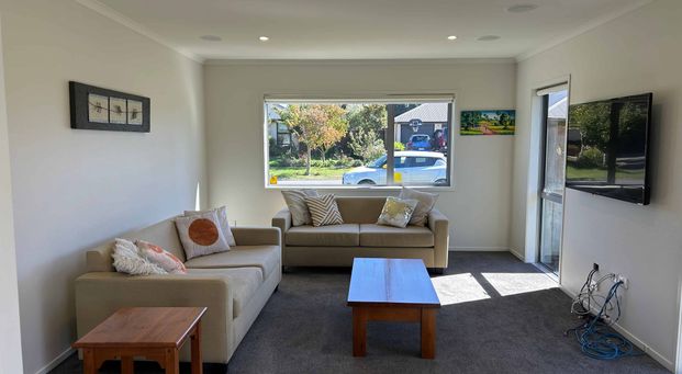 Three Bedroom Home - Photo 1