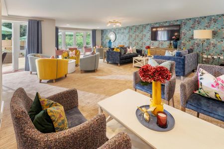 1 bedroom retirement property to rent - Photo 2