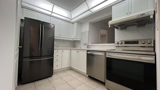 For Lease - 5418 Yonge Street Unit# 501, Toronto, Ontario - Photo 1