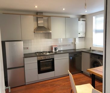 Room in a Shared Flat, Hornsey Road, N7 - Photo 5