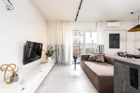 Designerski apartament z ogródkiem! - Zdjęcie 2