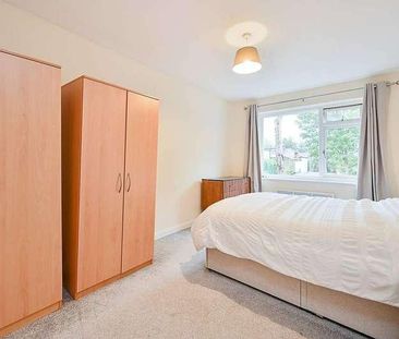 Carlyle Road, Ealing, W5 - Photo 4