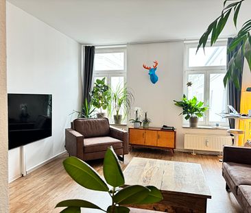 Morgensonne und Panoramablick - 3,5-Zimmer-Wohnung mit Schelfstadt-Blick für Stadtliebhaber! - Foto 1
